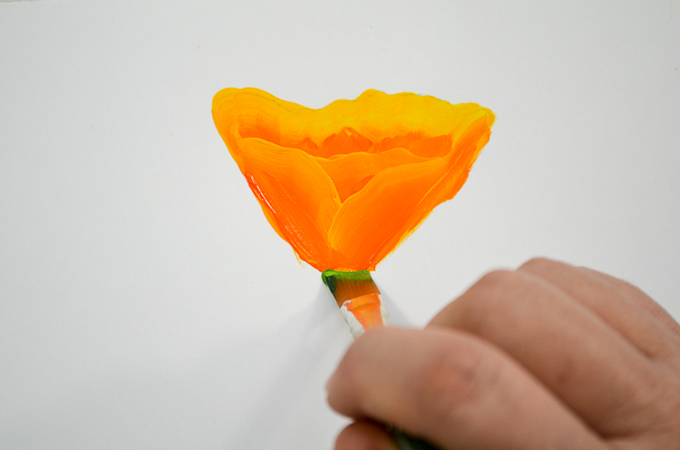 How to Paint California Poppies one stroke at a time