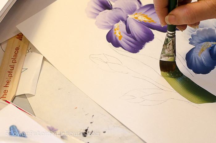 How to Paint an Iris one easy stroke at a time. Free painting tutorial with video! 