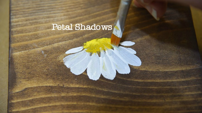 Painting a daisy, adding shadows, Paint Beautiful Daisies workbook and tutorial