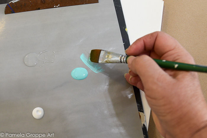 Load paint brush on corner with Aqua paint, blenc