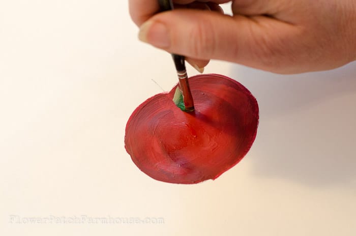 creating a small slider leaf with a double load of greens to tomato