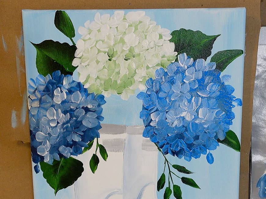 Add blue hydrangea petals to the blooms