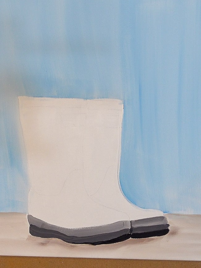 finish base of boots with black