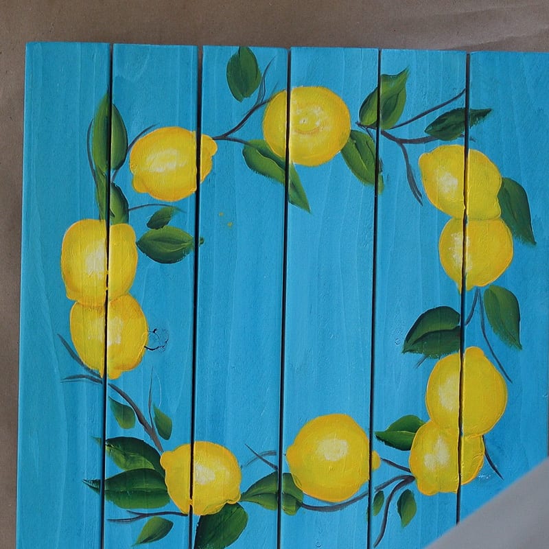 shade lemons with Yellow Ocher to give dimension