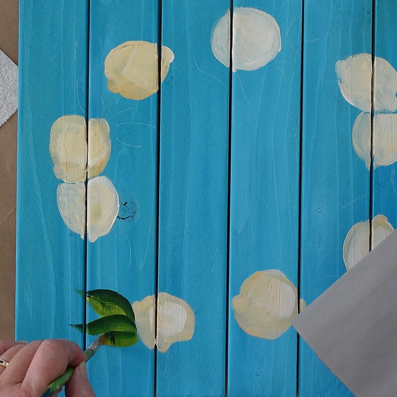 base paint lemons with white